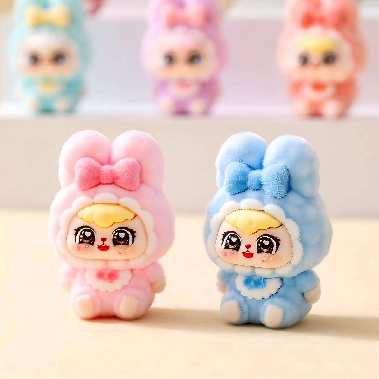 Cute Looking Mini Desktop Orna - đánh giá và giá Vinyl Figure Blank