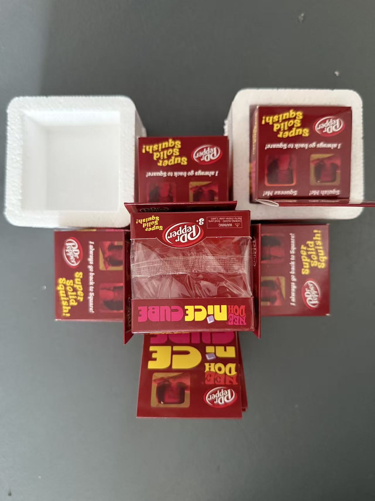 Needoh Nice Cube Sensory Stres - đánh giá và giá Fidget Cube Original