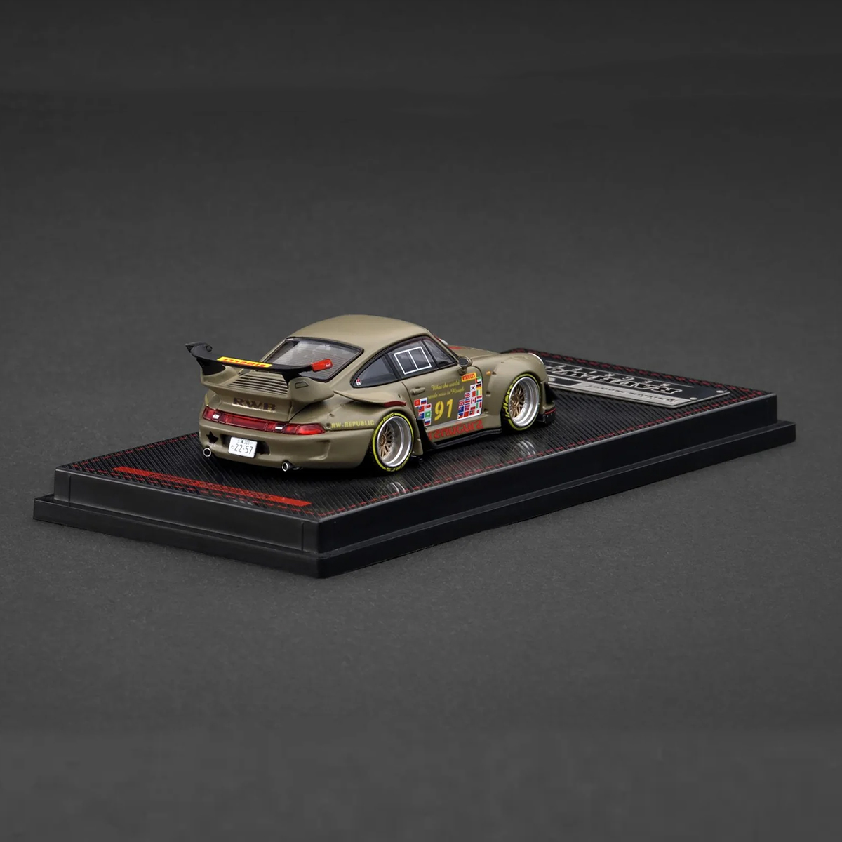 Ignition Model IG3873 1:64 Por - đánh giá và giá Die Cast Car 1 64